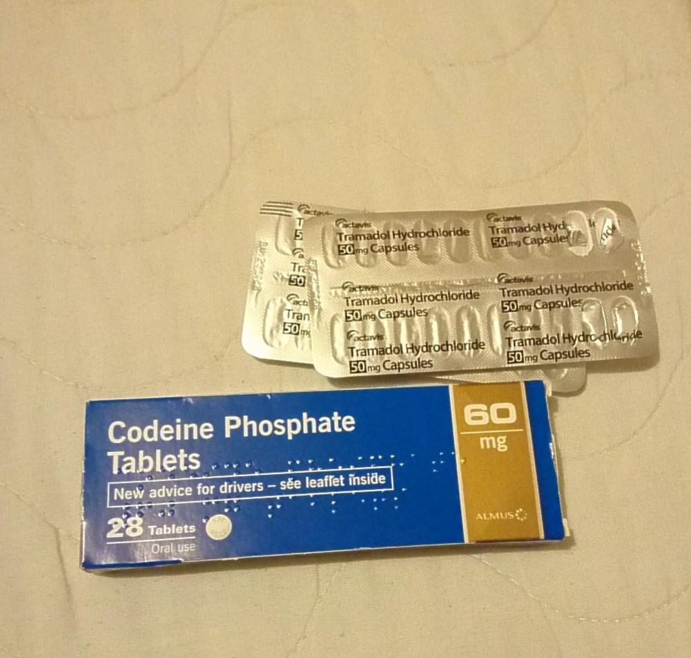 kodeinfosfat-30mg-online-norge Hvite Kodeinfosfat 30mg tabletter i originalemballasje for sikker og diskret levering i Norge.