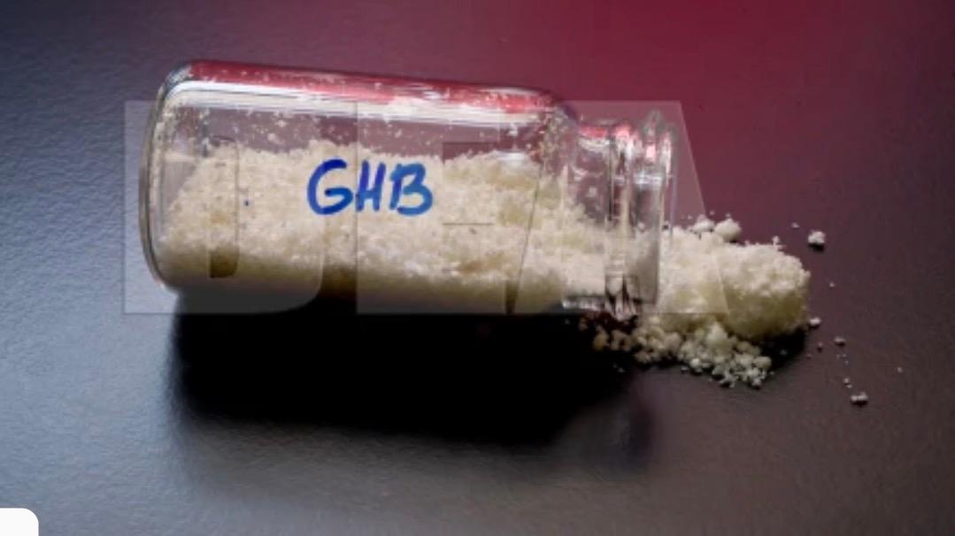 GHB-Gamma-hydroksybutyrat-Pulver-Norge GHB Gamma-hydroksybutyrat pulver i sikkerhetsbeholder for laboratoriebruk
