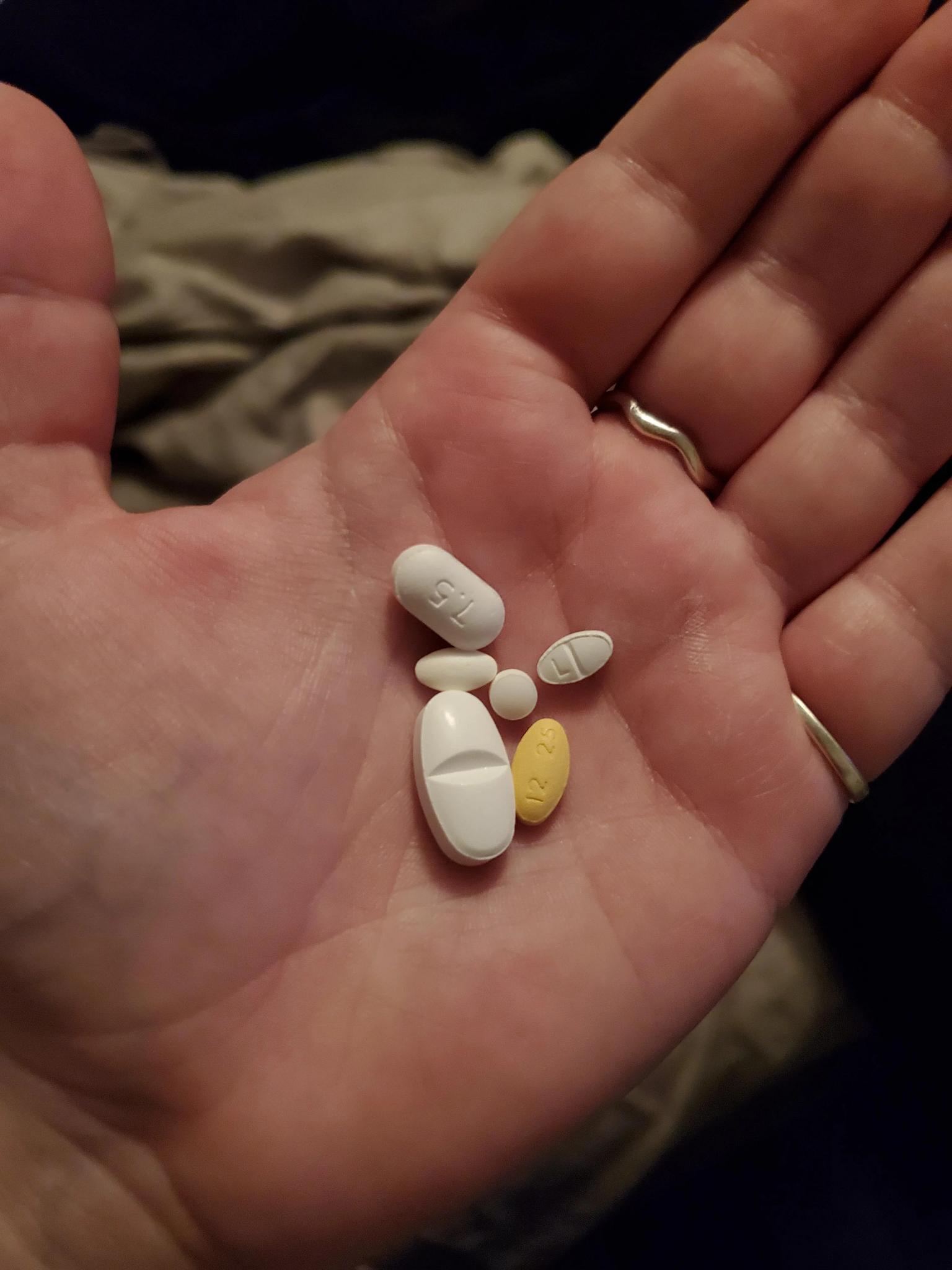 mydayis-50mg-trippel-frisetting-norge Kjøp Mydayis 50 mg kapsler med forlenget frigivelse online i Norge.